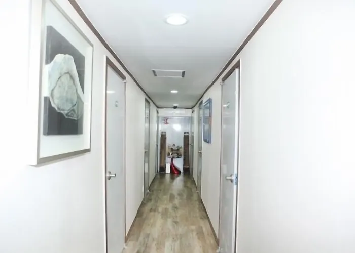 Kukje Myeongdong Seul